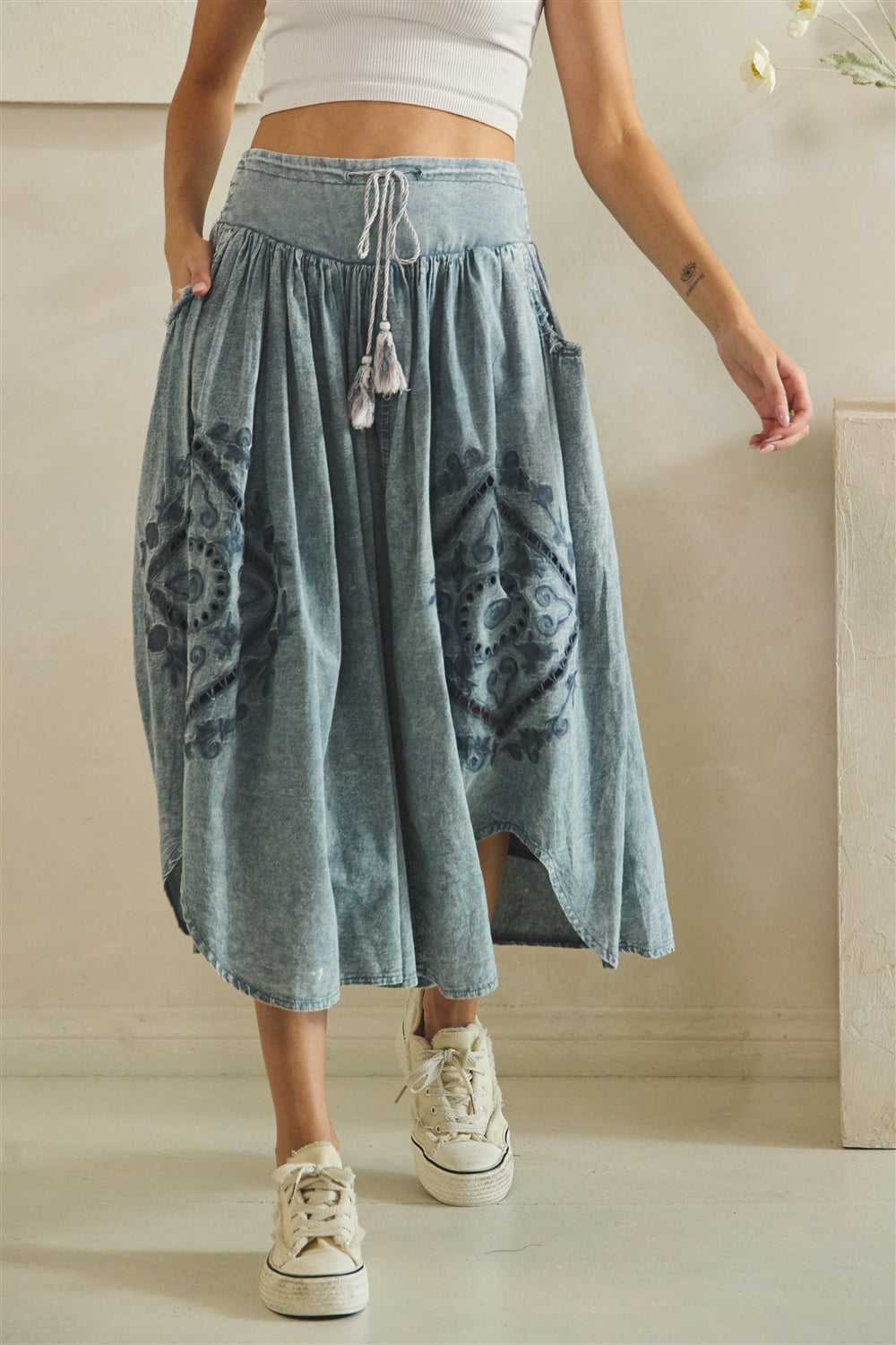 JP1011_BLUE_5368545
