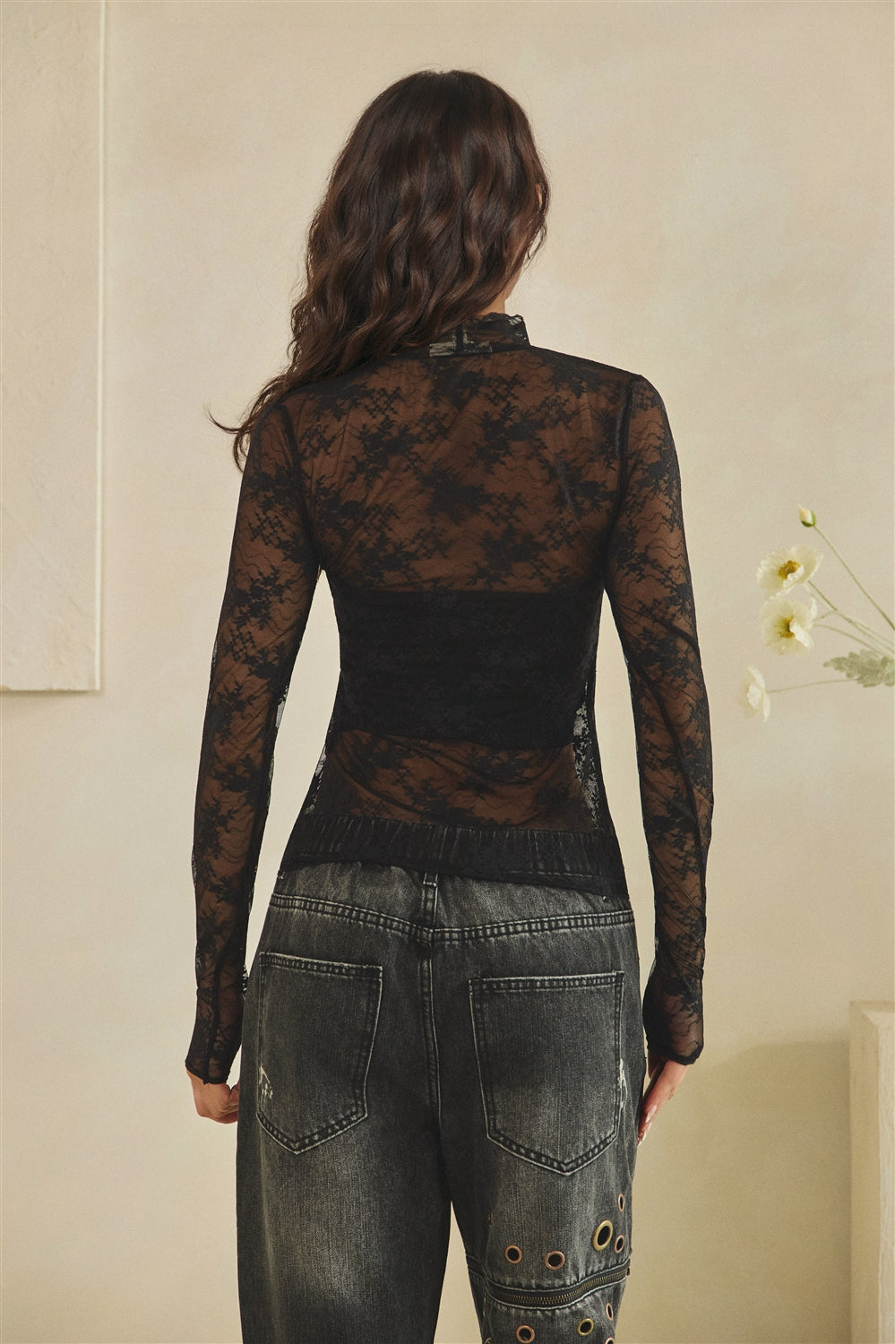 ET35012_BLACK_5563956