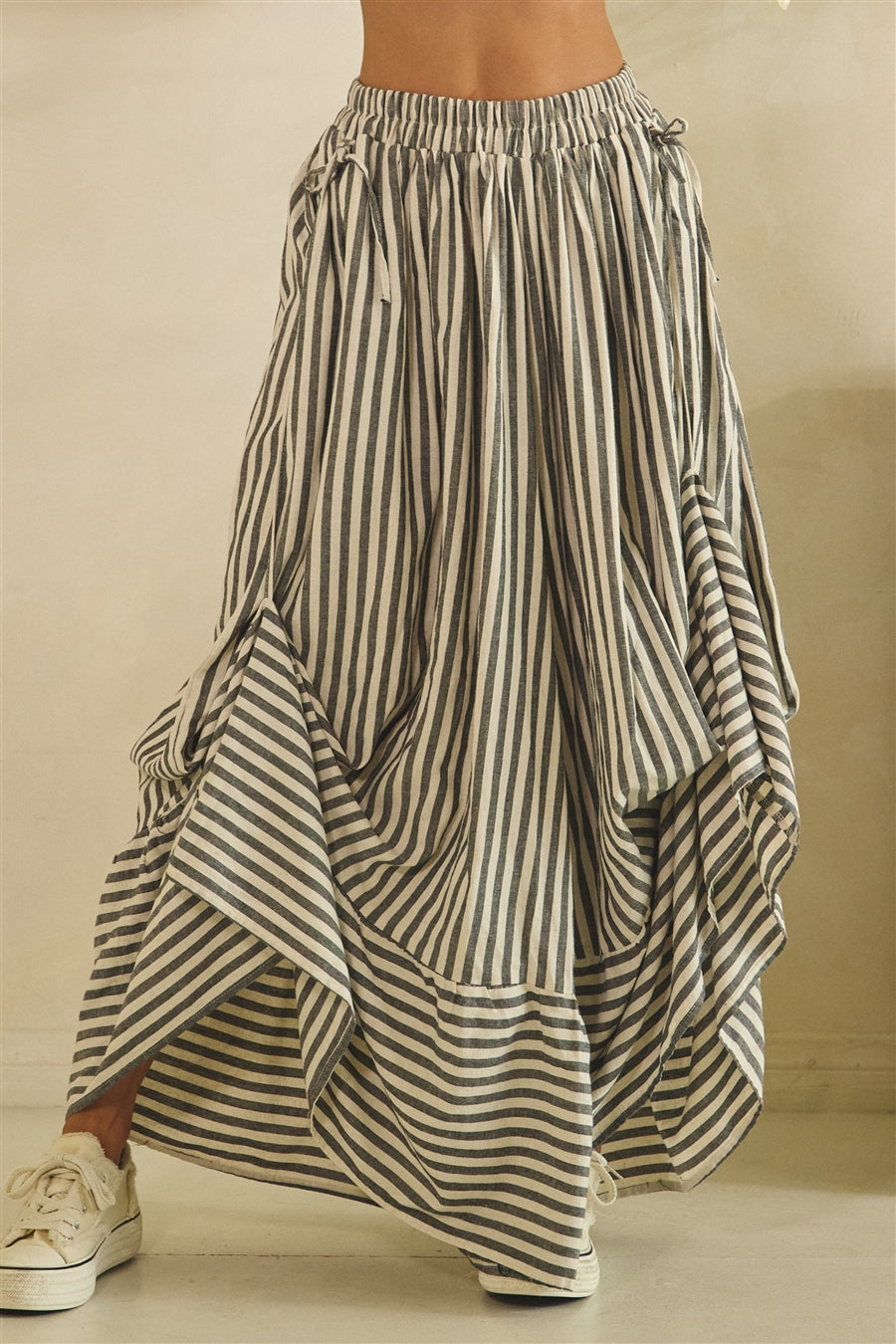 JP1021_GREY_5517986