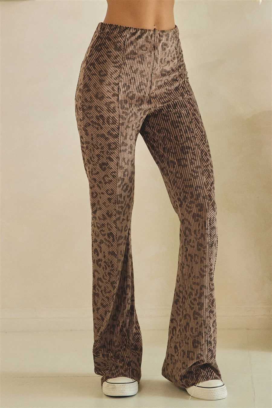 JP1137_BROWN_5569299