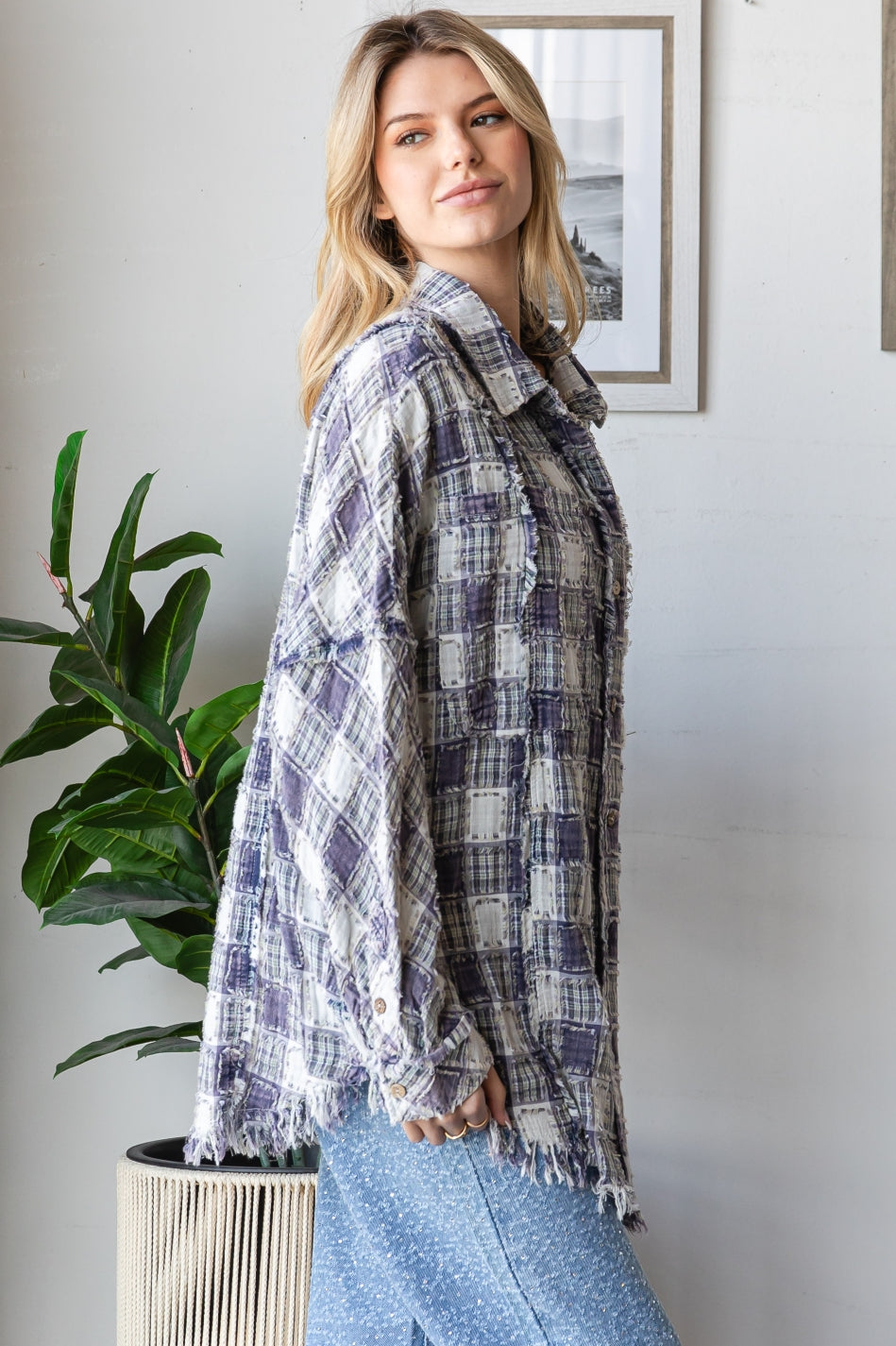 EJ10002_NAVY_4060434