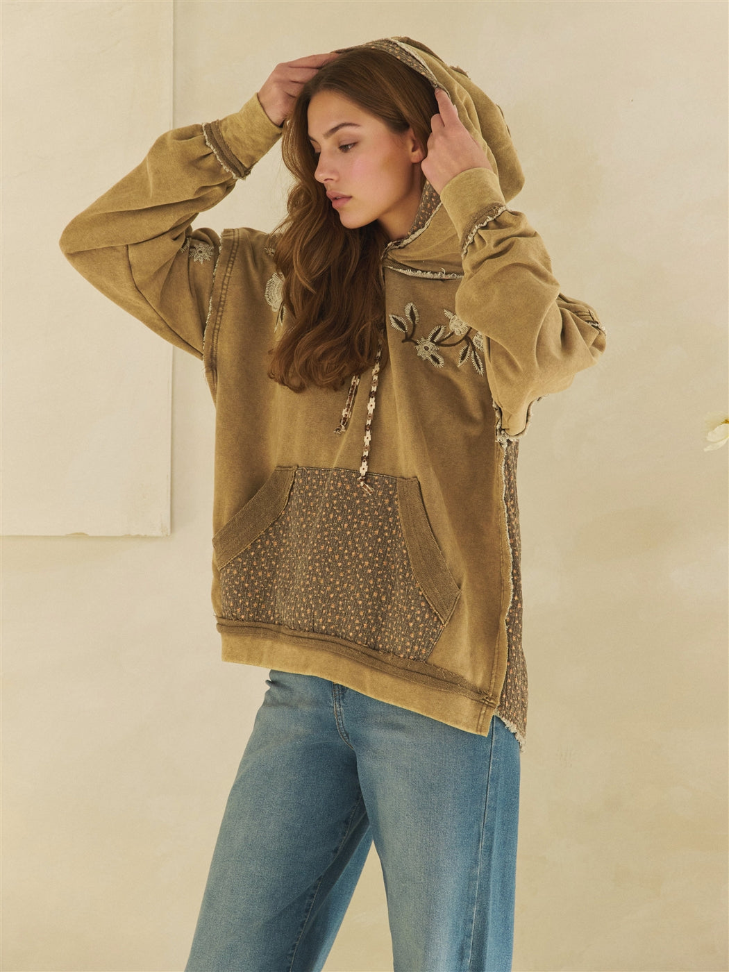 JT1074_MOCHA_5911492