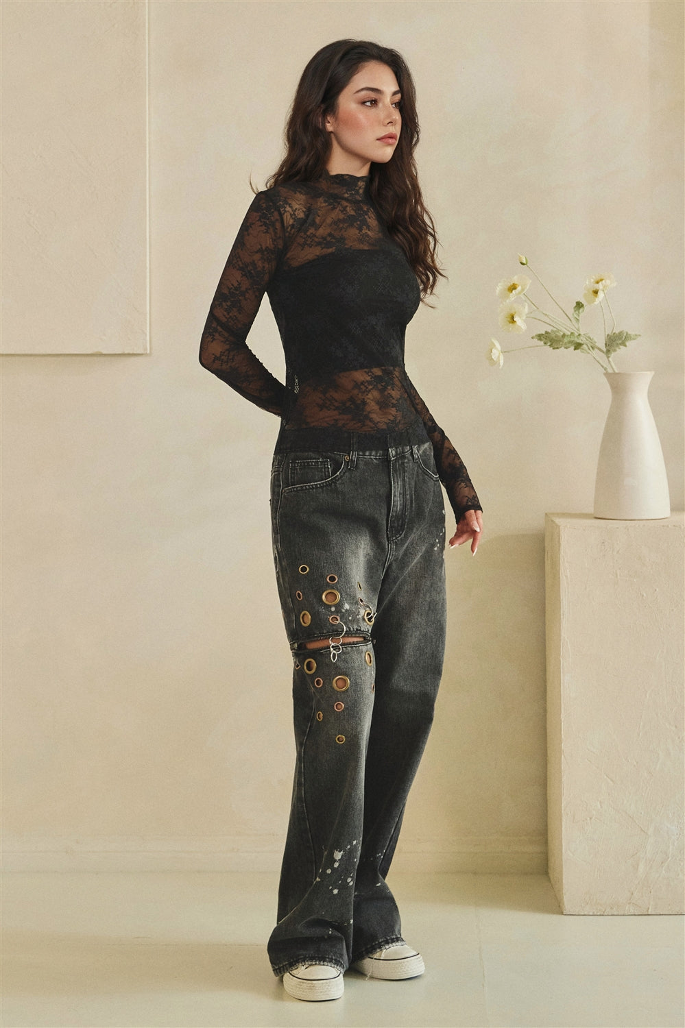 ET35012_BLACK_5563953