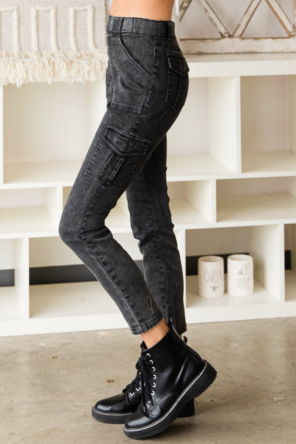 MB1044_BLACK_3523493