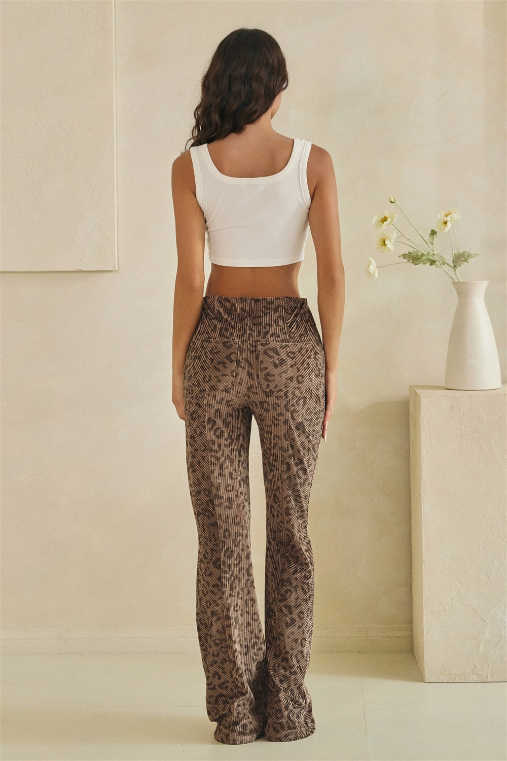 JP1137_BROWN_5569301
