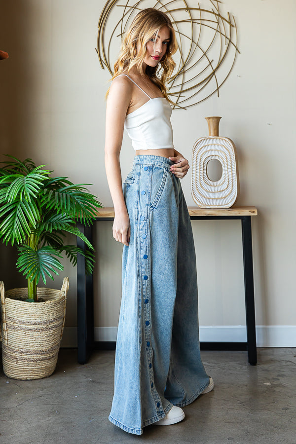 MB2157_LIGHTDENIM_3528139