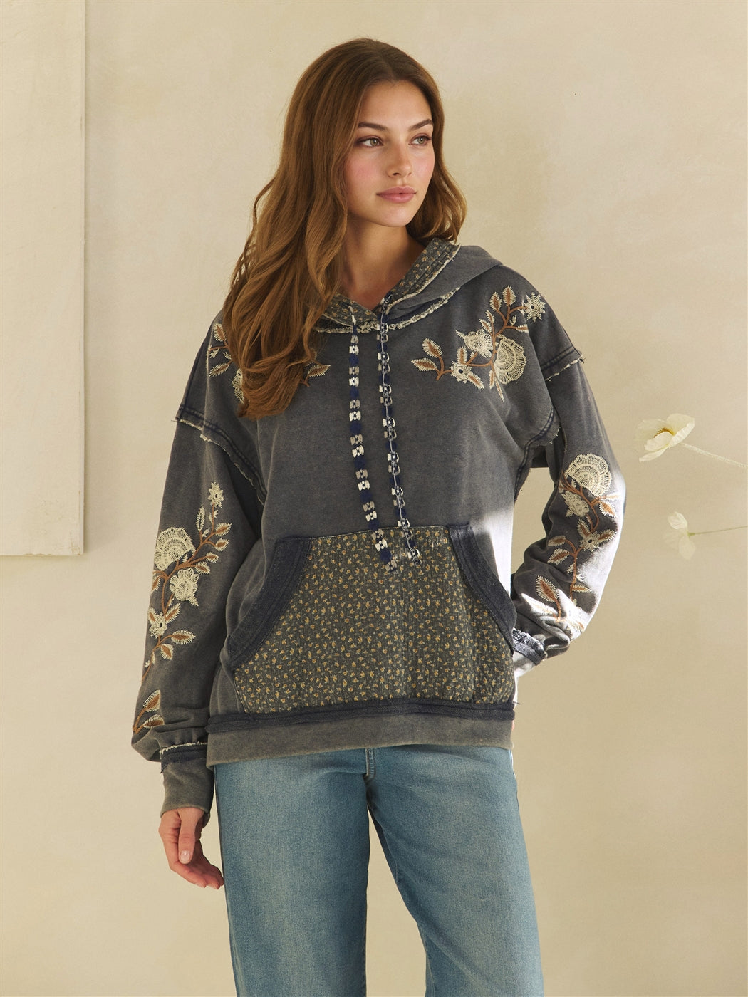 JT1074_NAVY_5911496