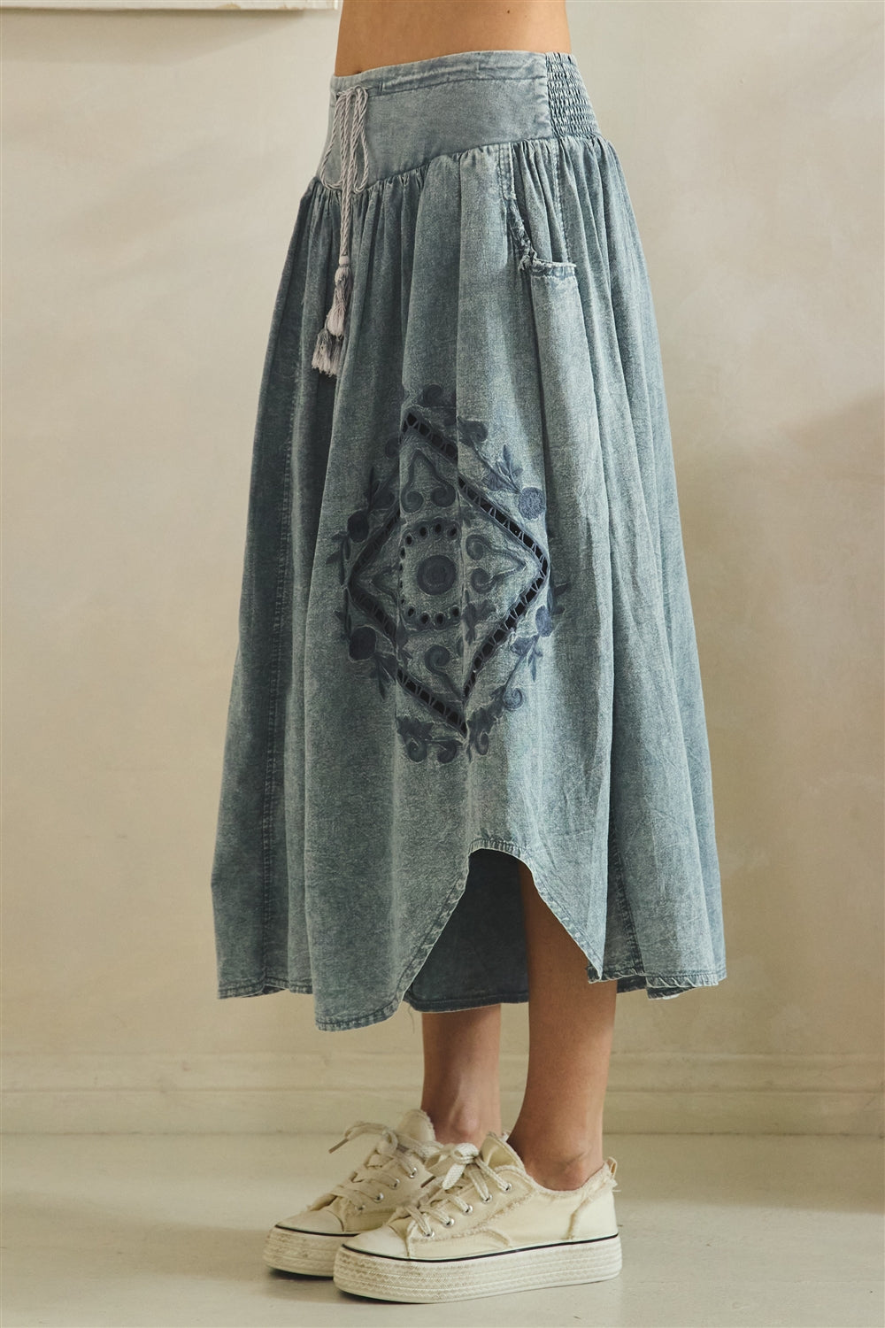 JP1011_BLUE_5368550