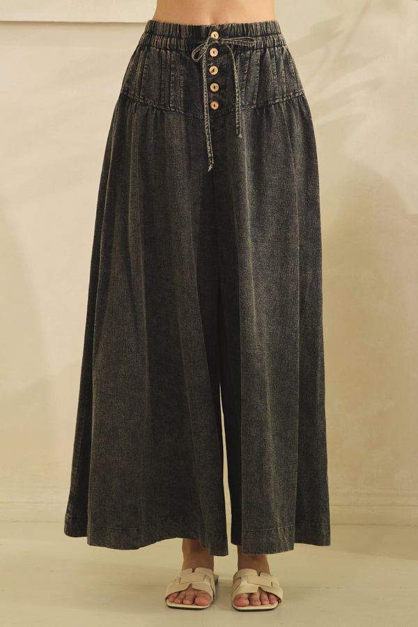 EP40026_BLACK_5085018