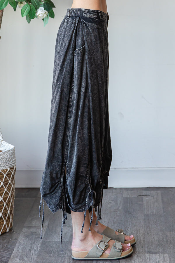 JP0788_BLACK_3775930