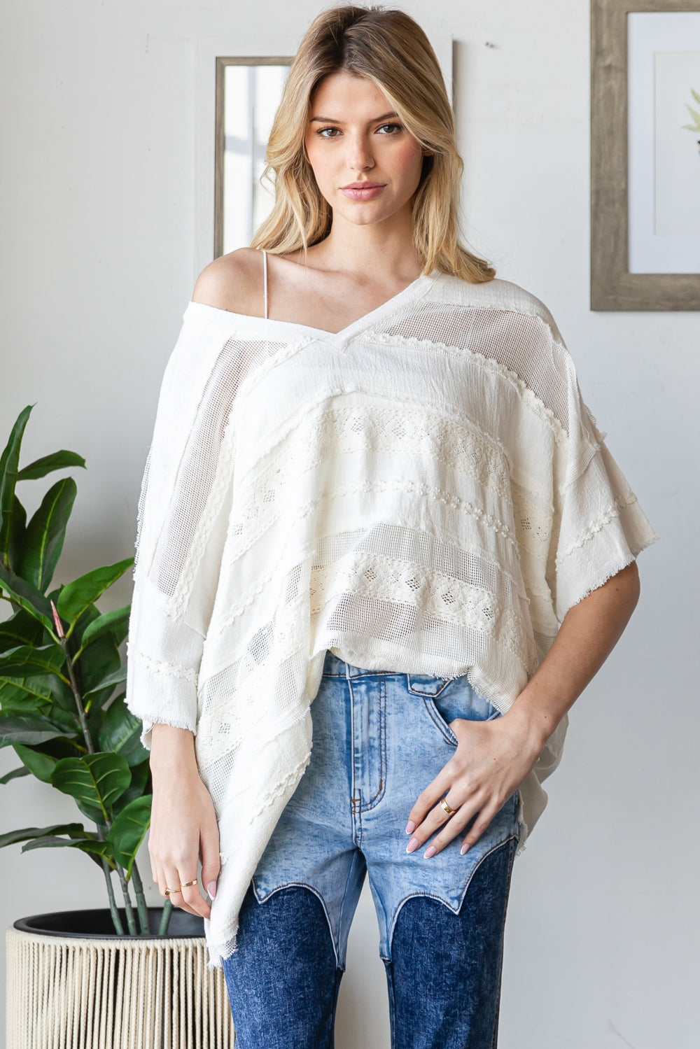 BT1056_IVORY_4047172