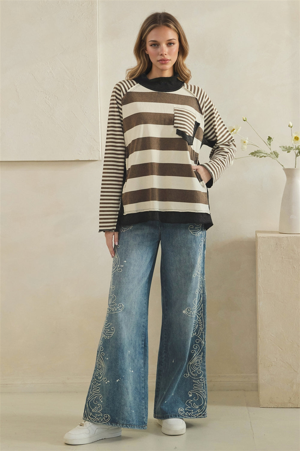 BT1123_BLACKCREAM_5639666