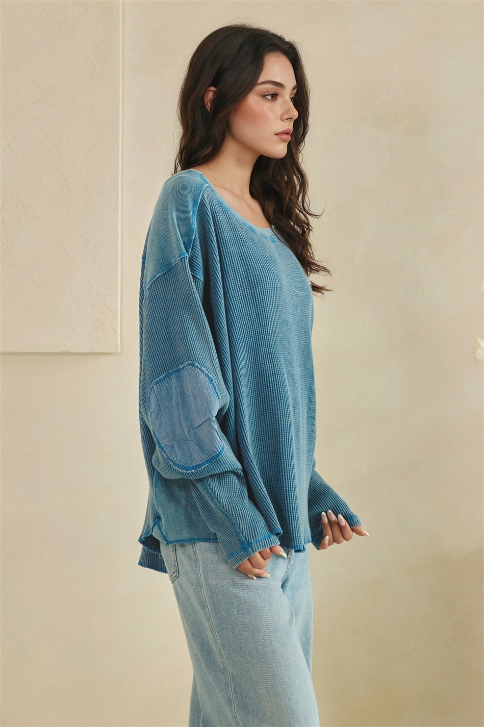 ET30536_BLUE_5562053