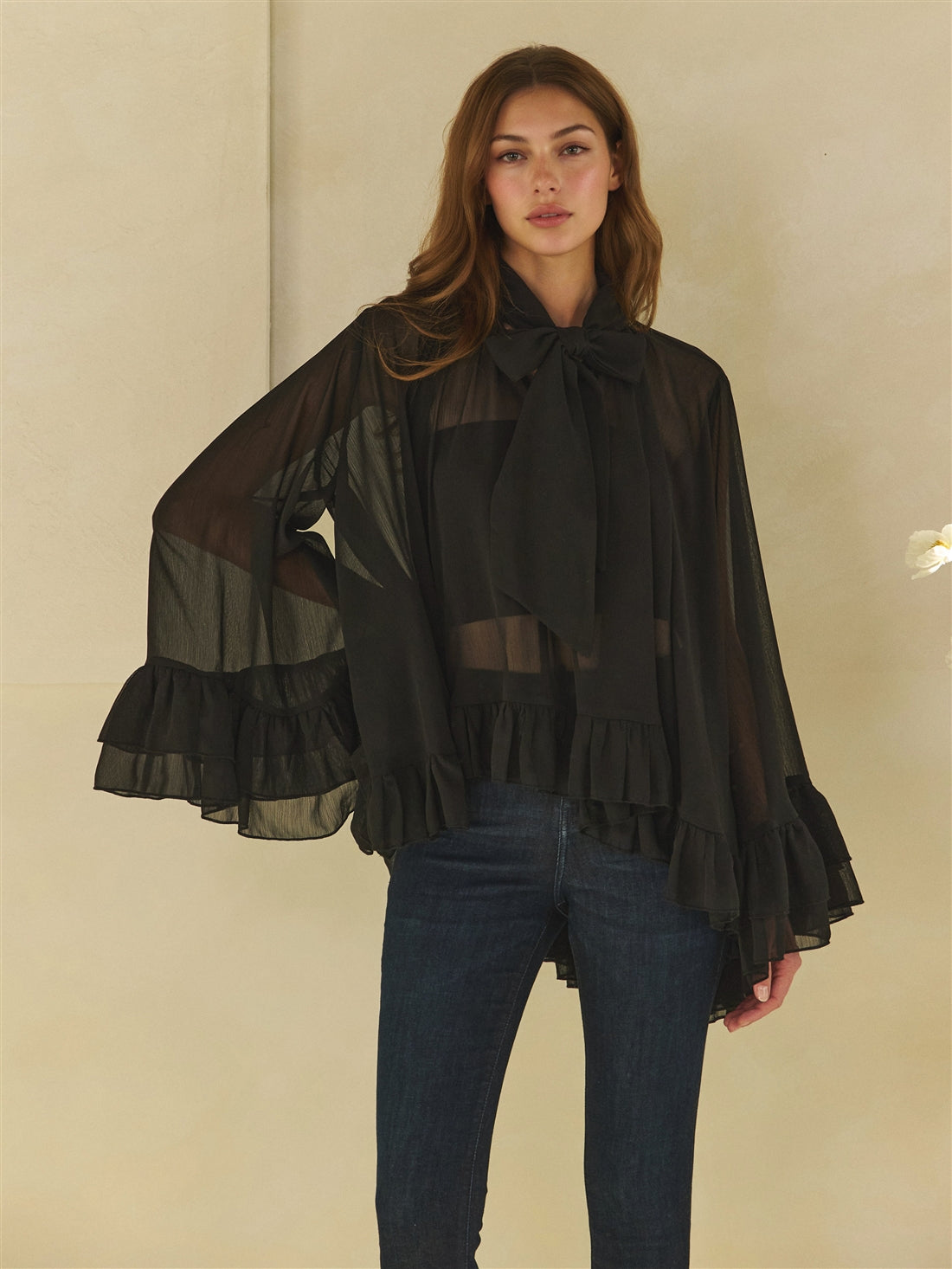 EJ31053_BLACK_5910568