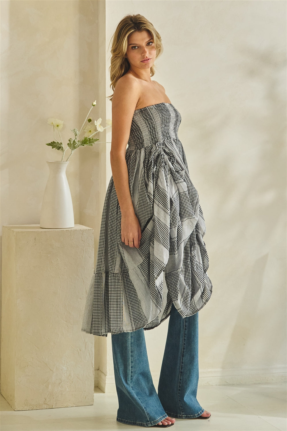 BD1180_BLACK_5352135