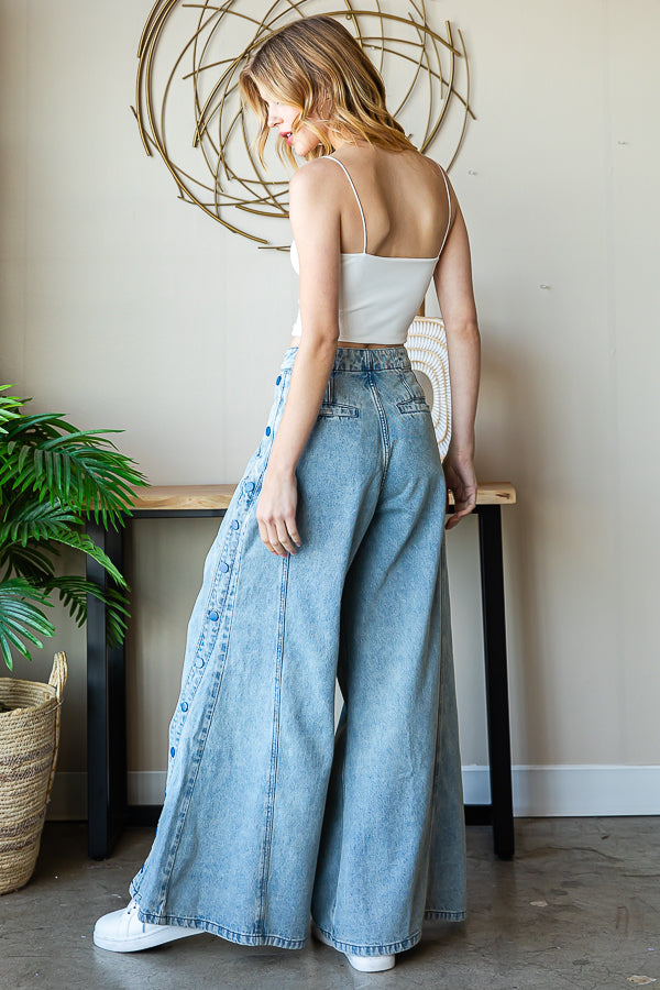 MB2157_LIGHTDENIM_3528140