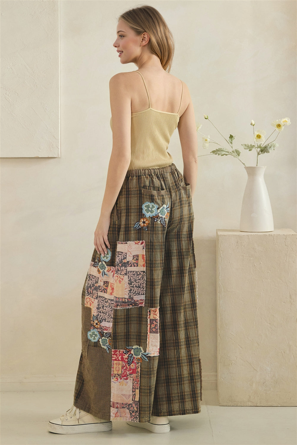 JP1079_OLIVE_5643665