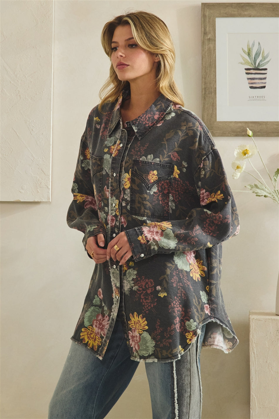 ET30523_BLACK_5373746