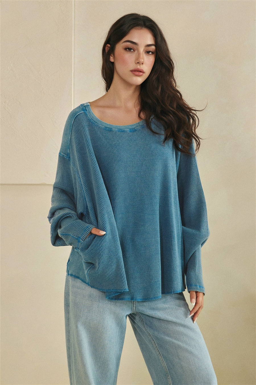 ET30536_BLUE_5562049
