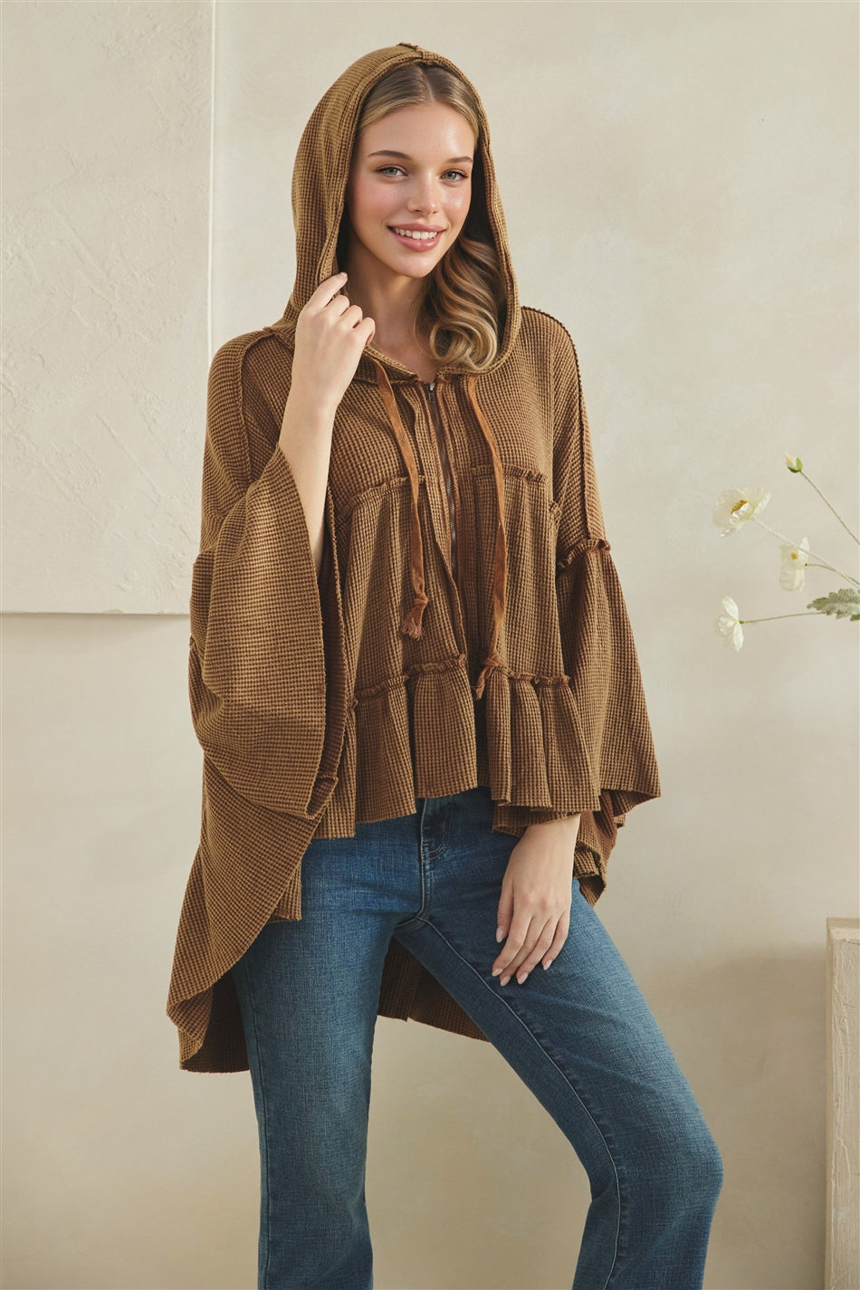 EJ31002_CAMEL_5640530