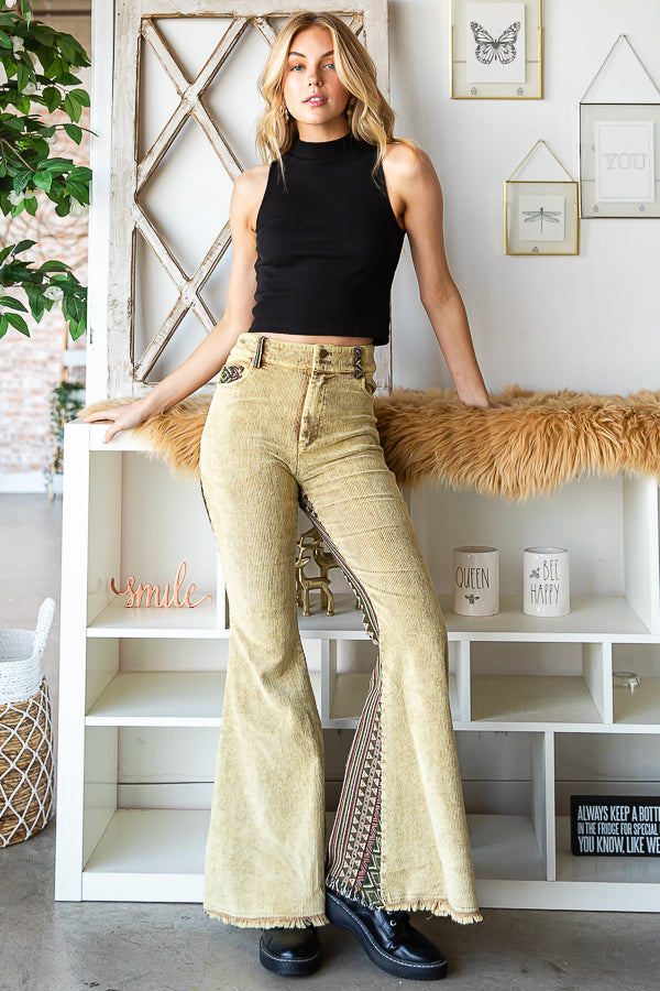 MB1050_CAMEL_3523556