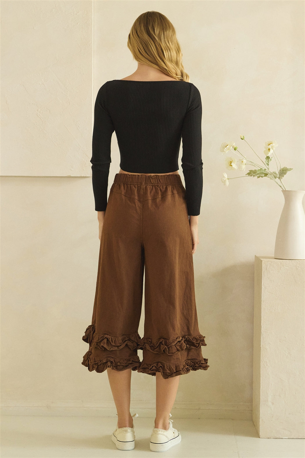 EP31030_BROWN_5770069