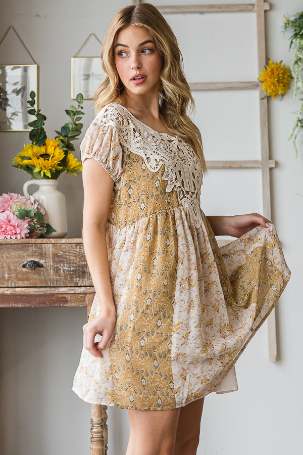 MD1043_YELLOW_3533337