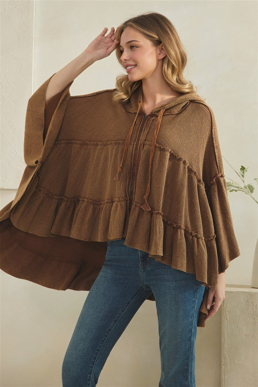 EJ31002_CAMEL_5640535