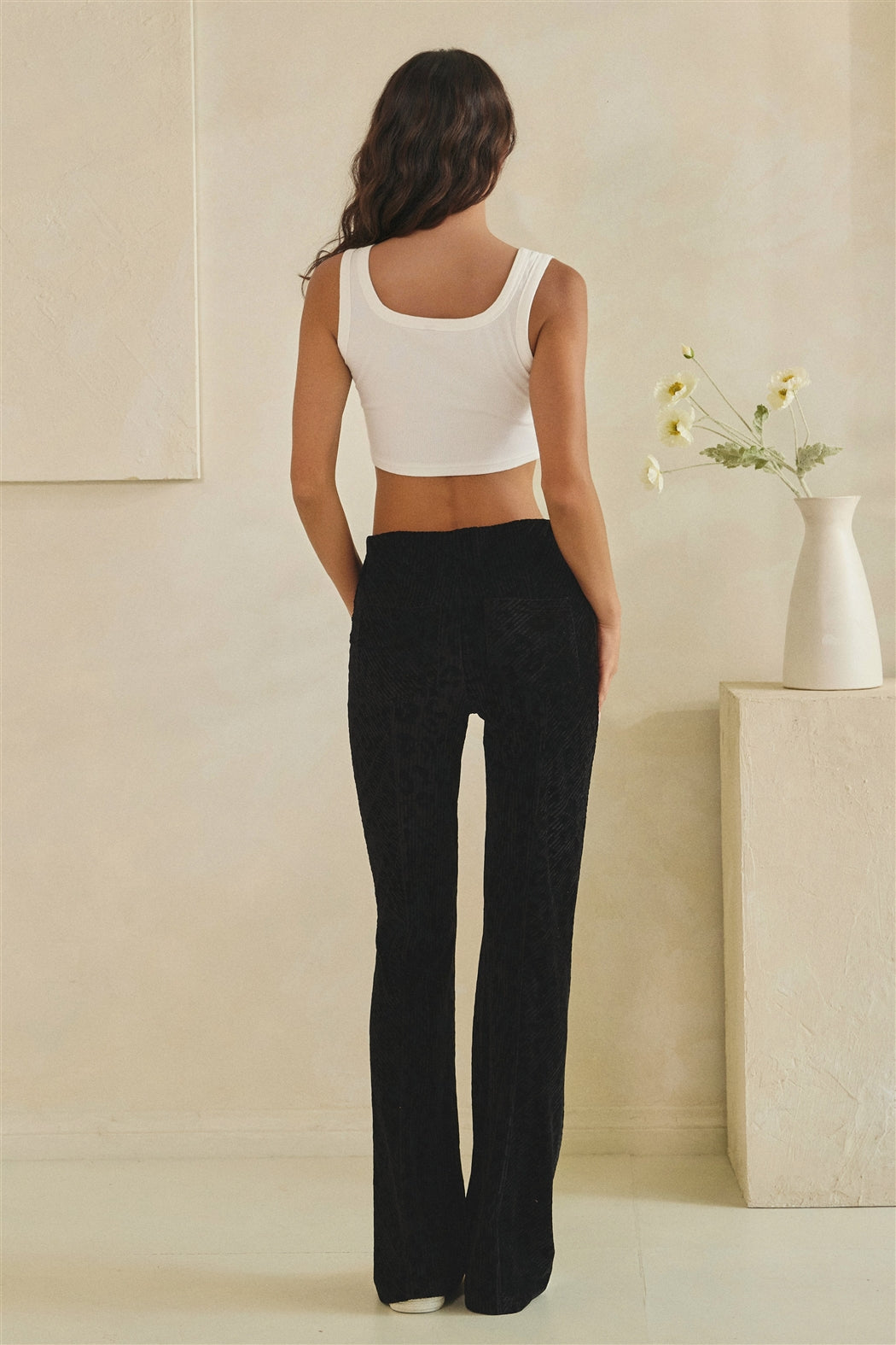 JP1137_BLACK_5569310