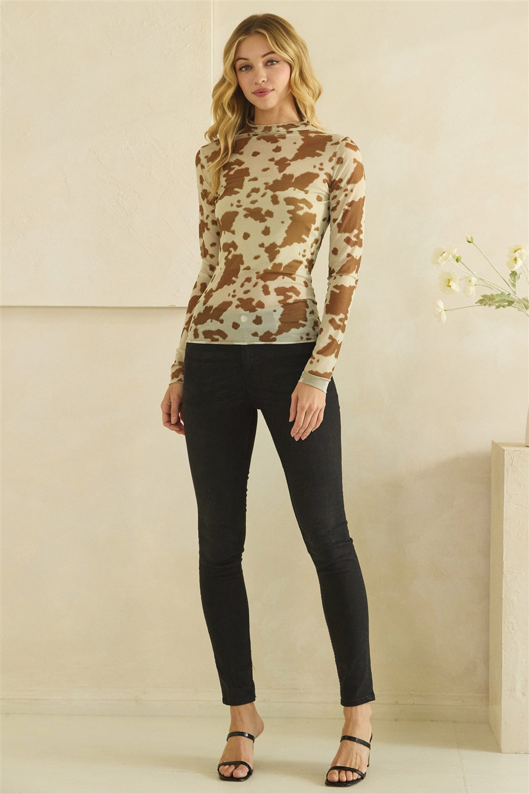 JT1129_LTGREENBROWN_5770437