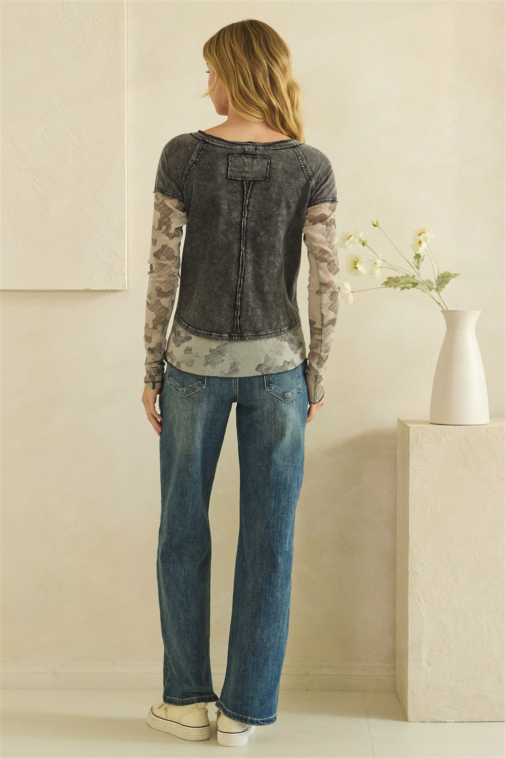 JT1149_BLACKCREAM_5770570