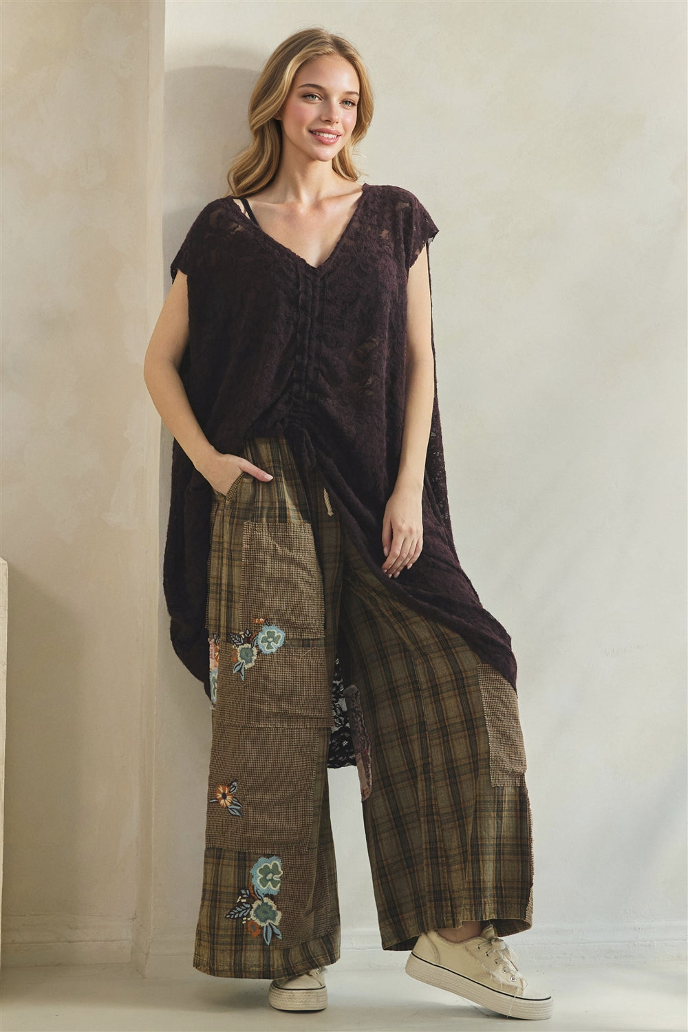 ET31025A_PLUM_5642646