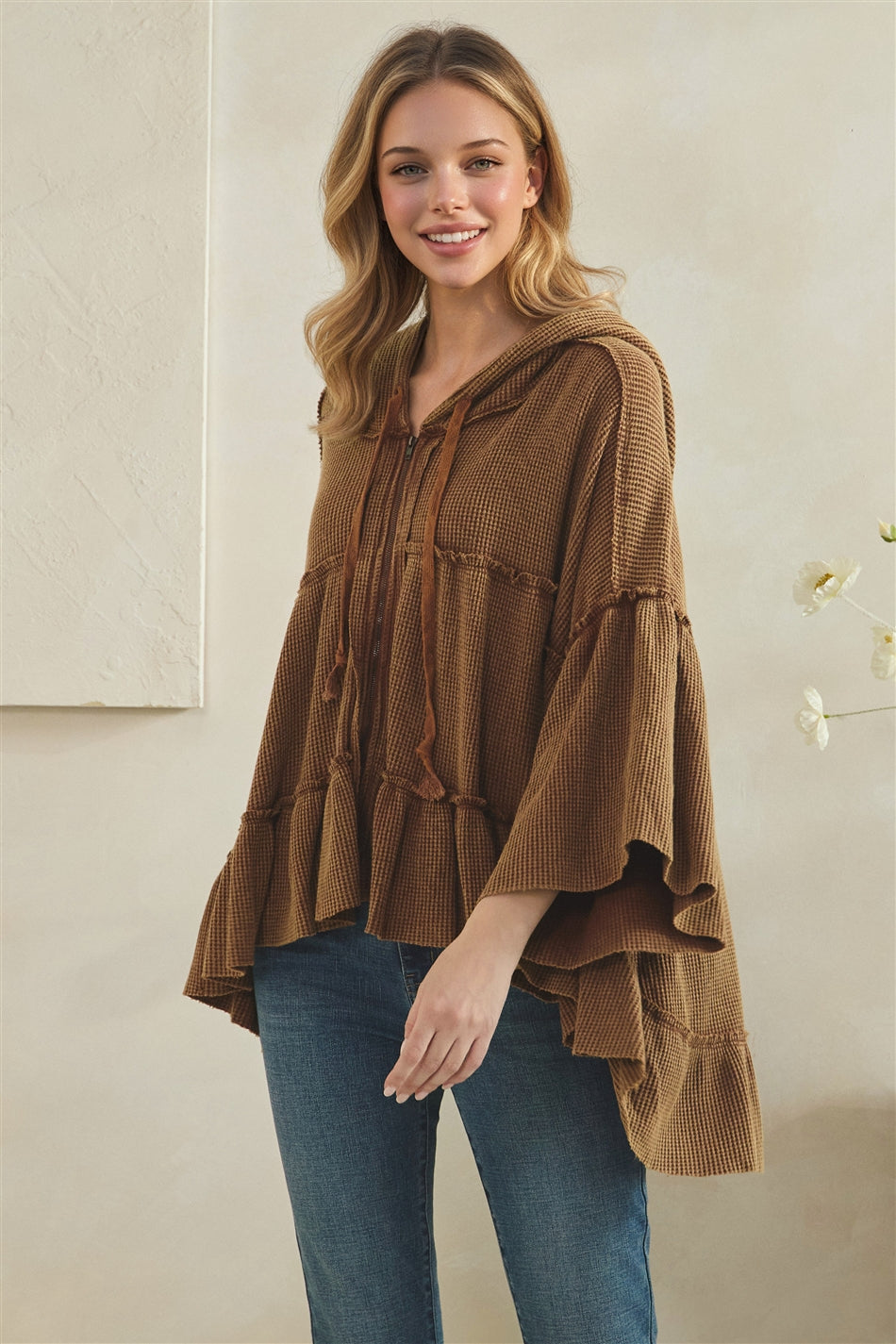 EJ31002_CAMEL_5640533